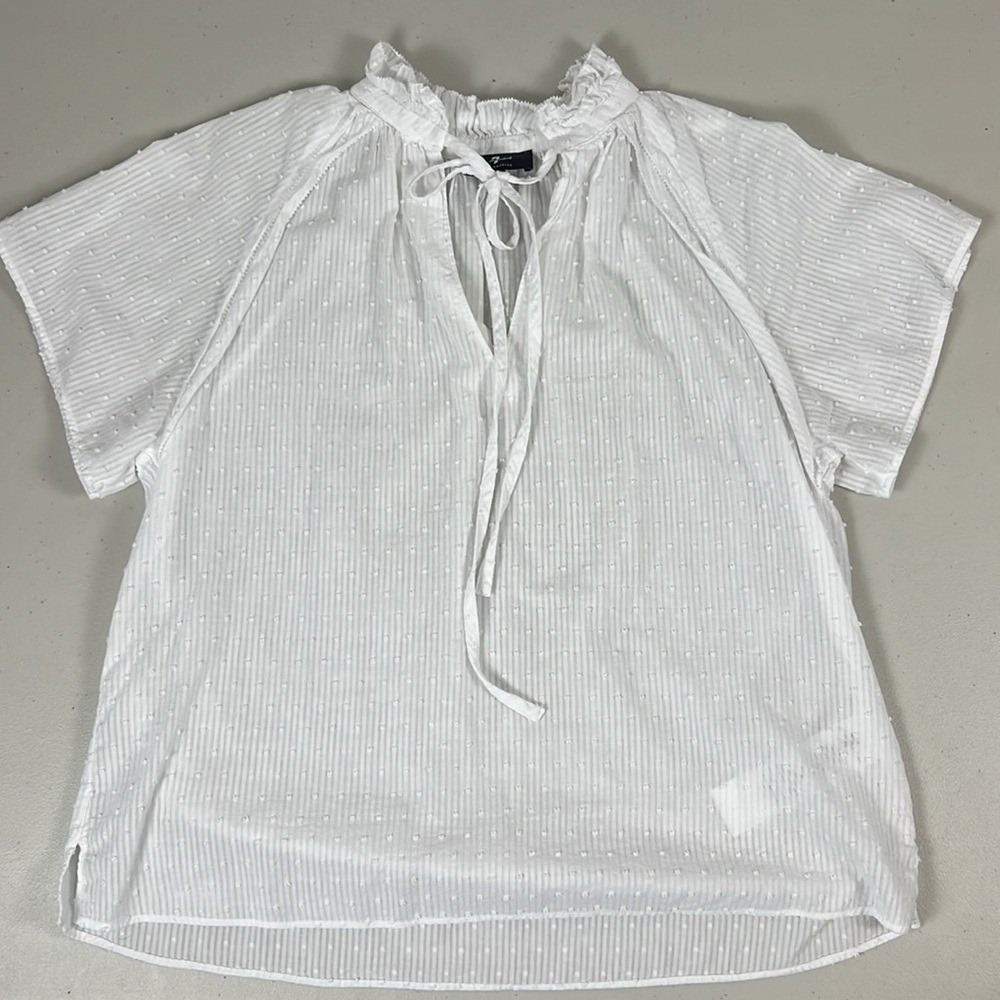 7 For All‎ Mankind White Sheer Short Sleeve tie front blouse EUC